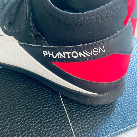 Nike Youth Phantom Vision Z CD 4072-106 White Soccer Shoes Sz 5Y - Picture 2 of 7